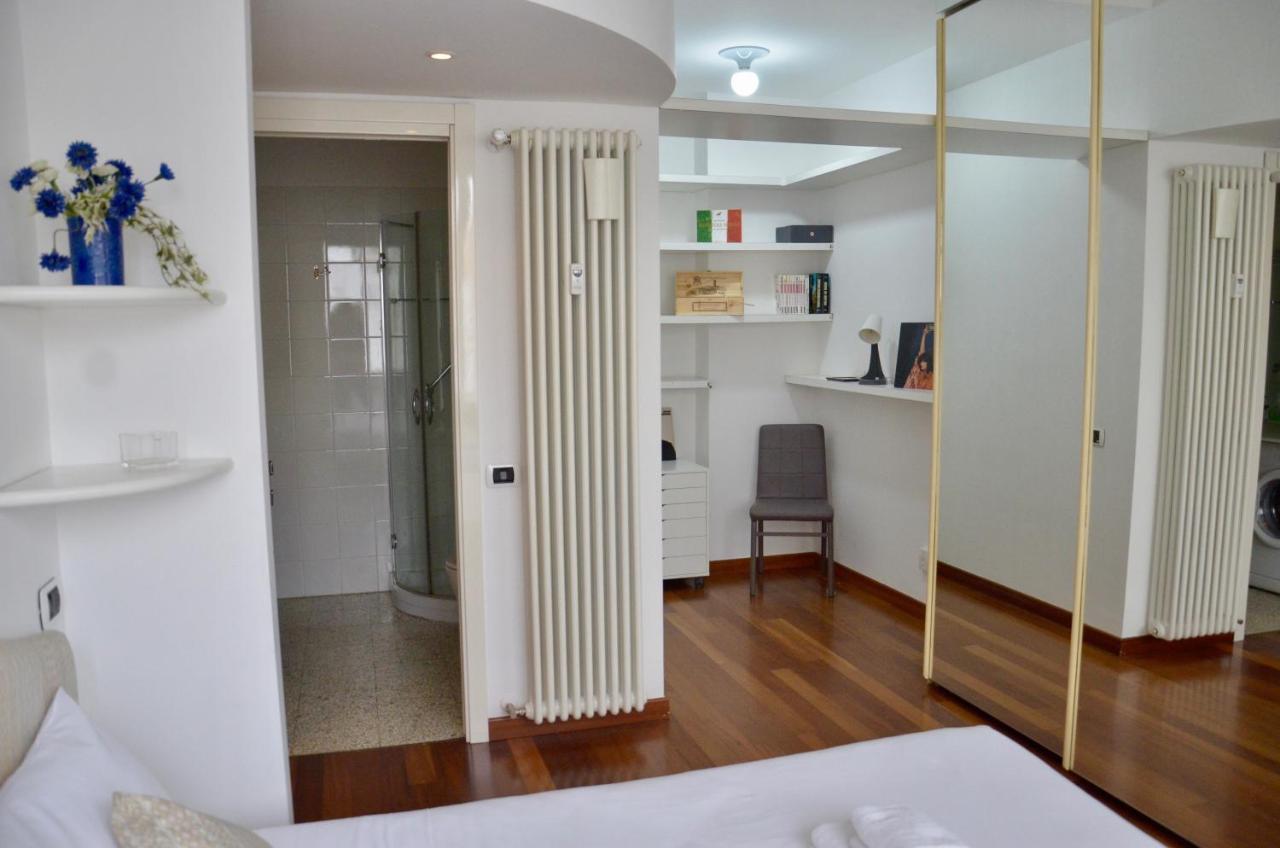 New Renovated Apartment With Balcony Porta Romana มิลาน ภายนอก รูปภาพ