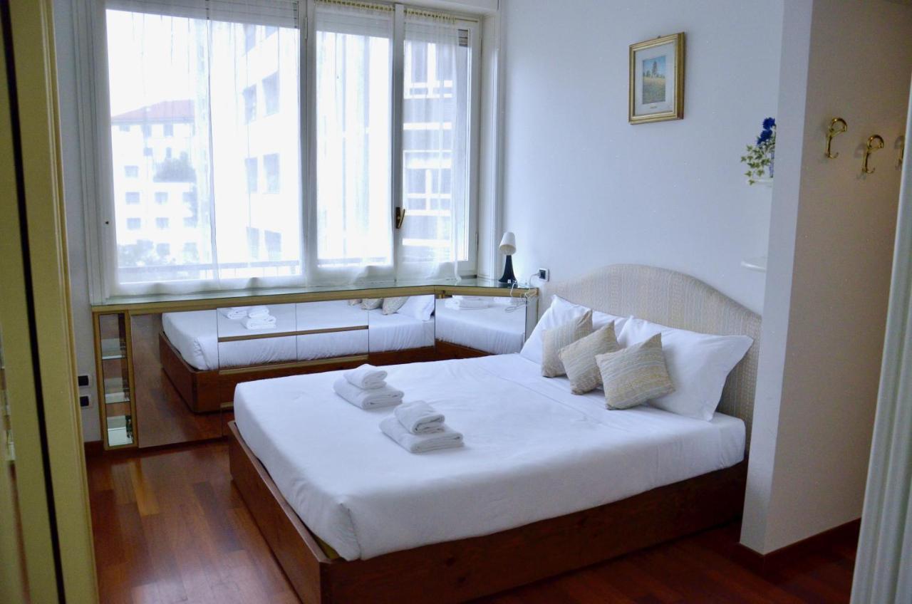 New Renovated Apartment With Balcony Porta Romana มิลาน ภายนอก รูปภาพ