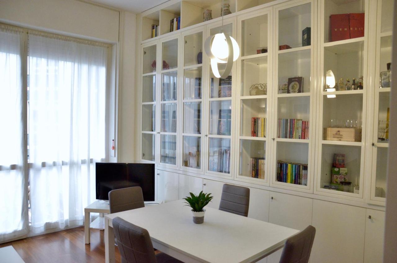 New Renovated Apartment With Balcony Porta Romana มิลาน ภายนอก รูปภาพ
